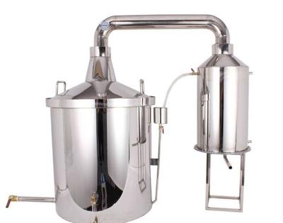 大型釀酒設(shè)備白酒設(shè)備如何進(jìn)行殺菌清洗